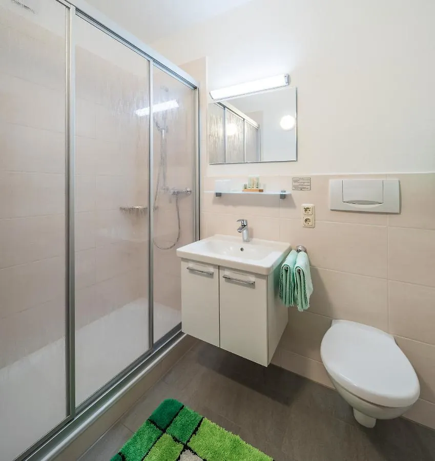 Hotel-Pension-Ostler Bad Wiessee Guest house