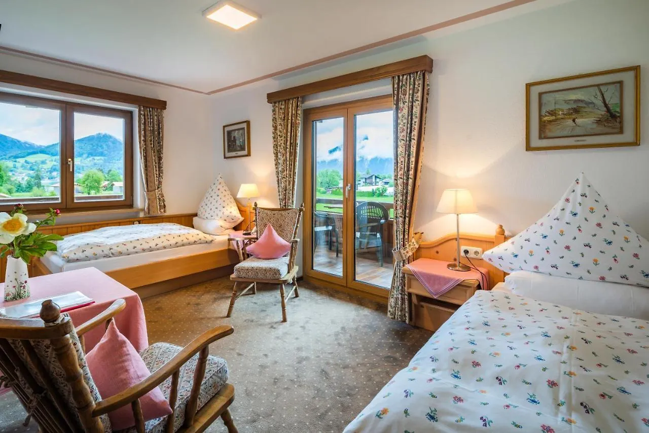 Hotel-Pension-Ostler Bad Wiessee 3*,