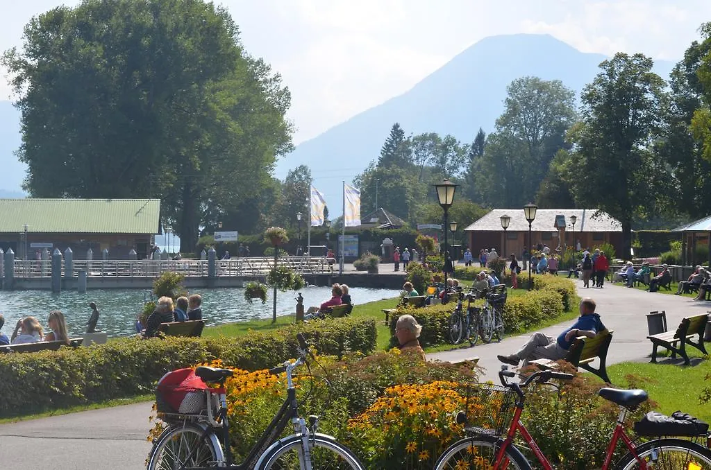 Guest house Hotel-Pension-Ostler Bad Wiessee